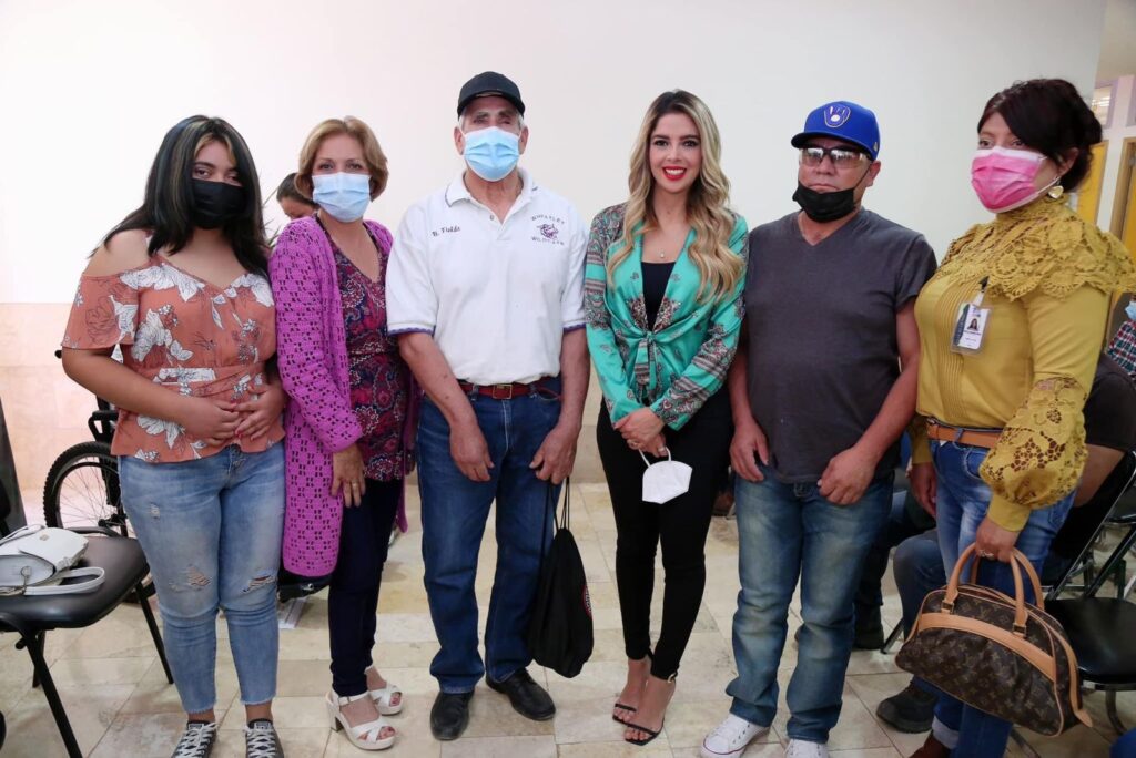 DIF ESTATAL CONSIGUE PRIMERA ENTREGA HISTÓRICA DE PRÓTESIS OCULARES