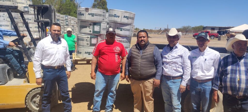 ENTREGA GOBIERNO DEL CAMBIO EQUIPO AGRÍCOLA A PRODUCTORES DE VILLA DE RAMOS