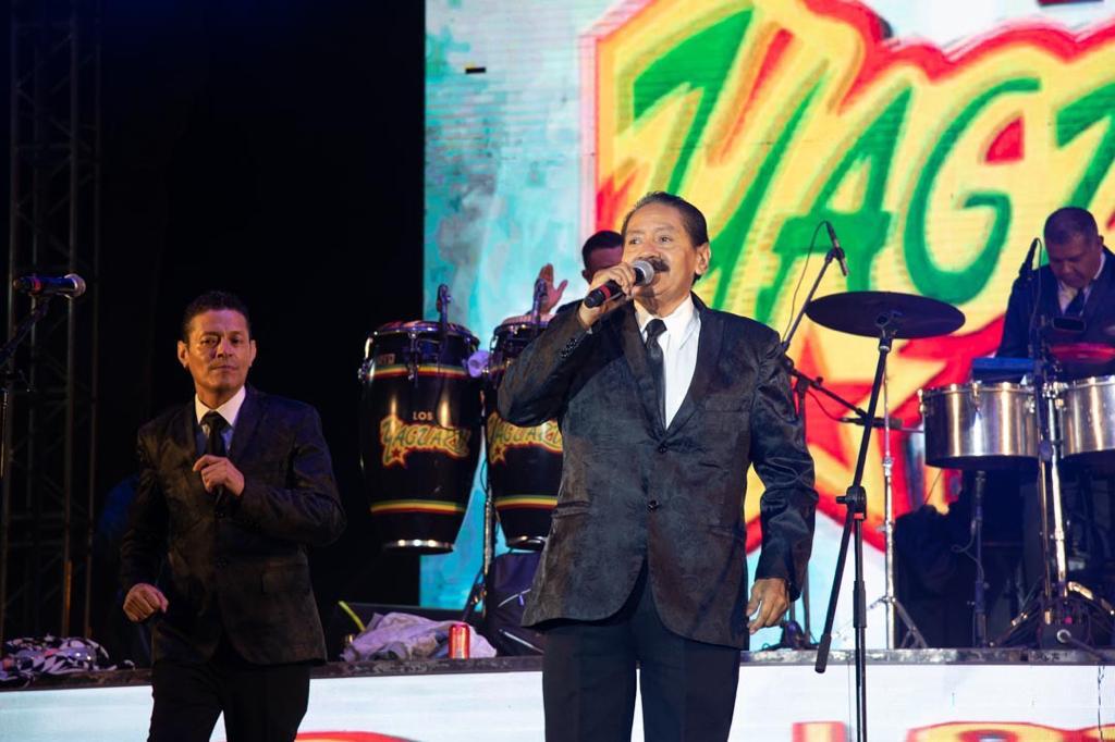 AL RITMO DE CONGA Y TIMBAL, LOS YAGUARU PUSIERON A BAILAR A LOS MILES DE ASISTENTES DE LA FERIA NACIONAL DE LA ENCHILADA