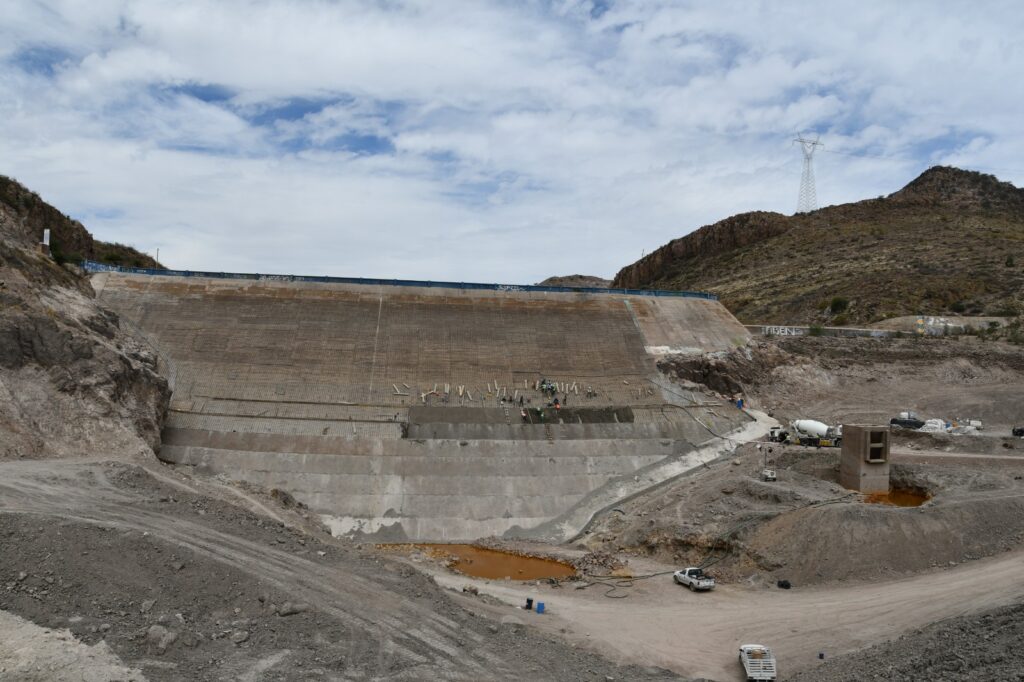 AVANZA REHABILITACIÓN DE LA PRESA EL PEAJE: CEA