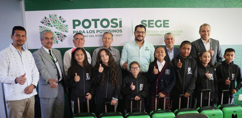 DESTACA DELEGACIÓN POTOSINA EN PARLAMENTO INFANTIL 2023