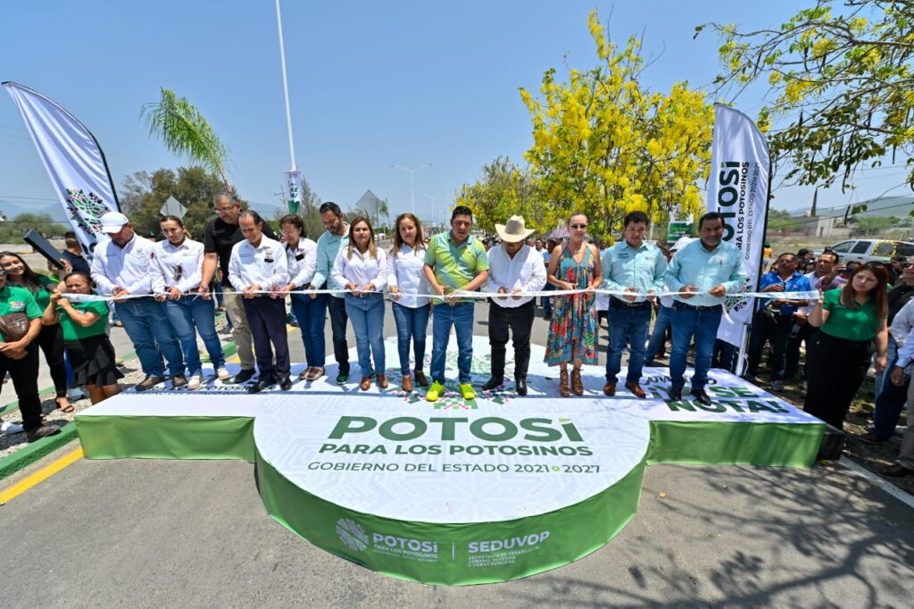 RICARDO GALLARDO LLEVA MODERNIDAD A SAN CIRO DE ACOSTA