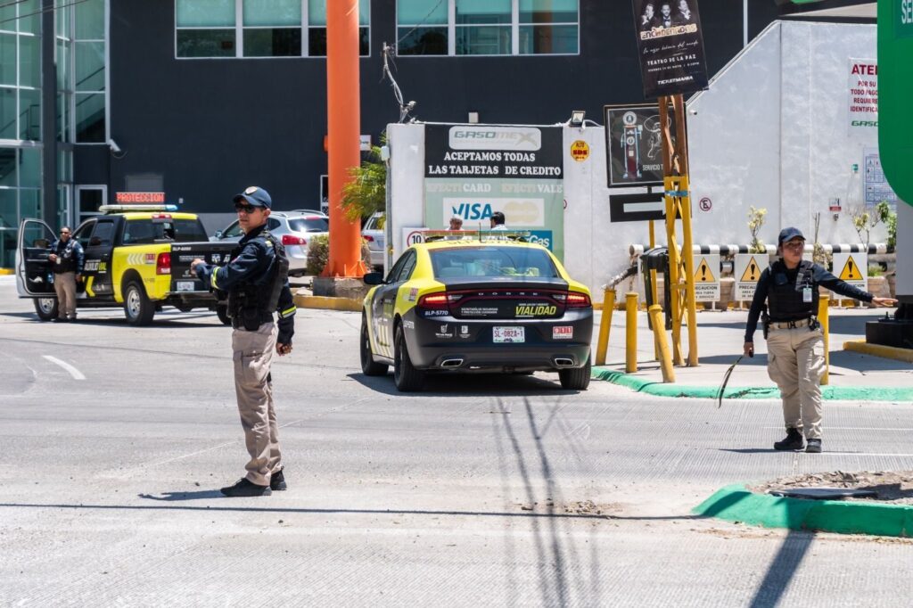 Policía Vial de la Capital implementa dispositivo vial en Himno Nacional y Glorieta Revolución