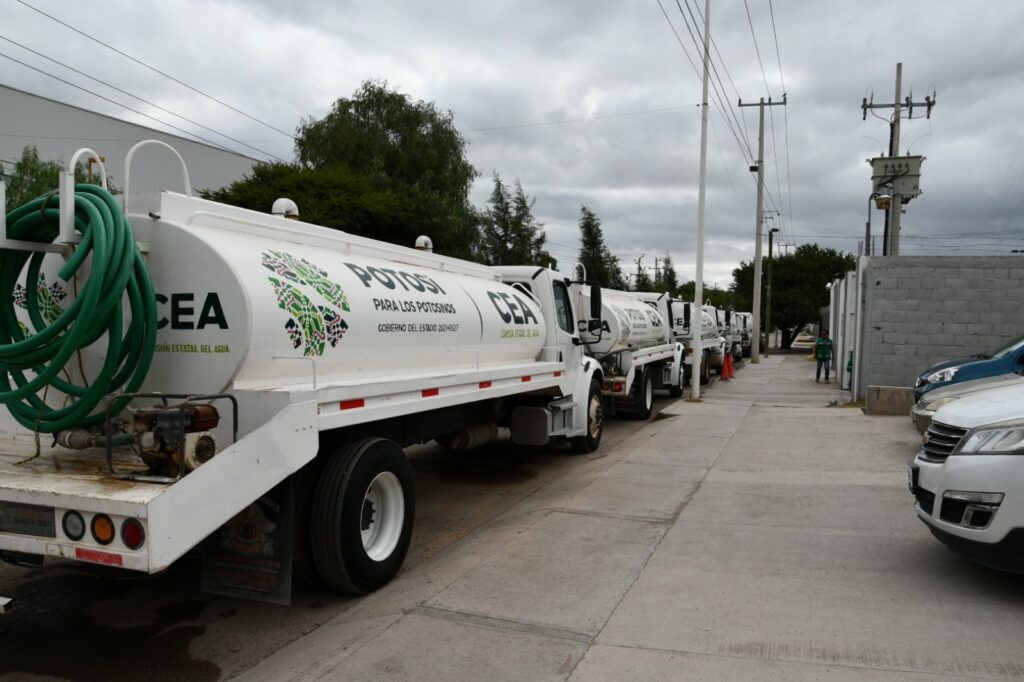 AMPLÍA GOBIERNO ESTATAL DISTRIBUCIÓN GRATUITA DE AGUA CON PIPAS