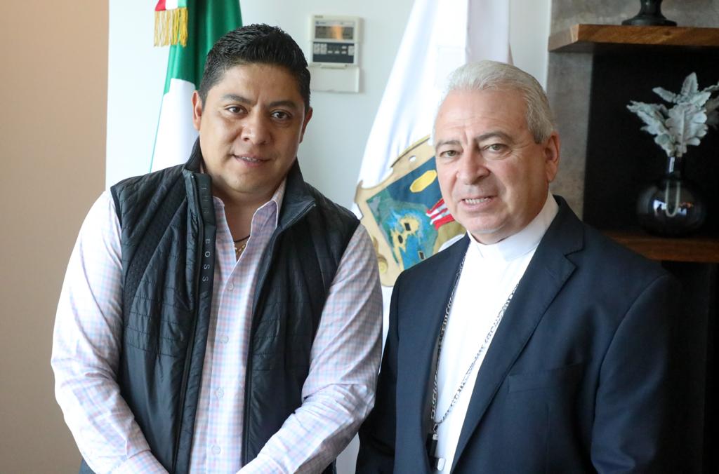 RICARDO GALLARDO Y ARZOBISPO CAVAZOS, FORTALECEN LAZOS DE COOPERACIÓN