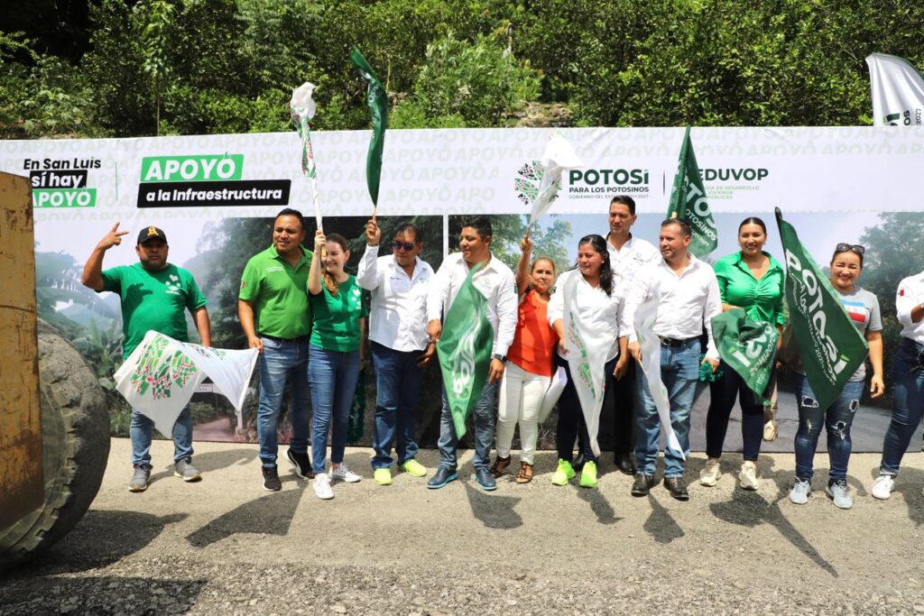 RICARDO GALLARDO BRINDA APOYO A CINCO COMUNIDADES CON OBRA EN MATLAPA