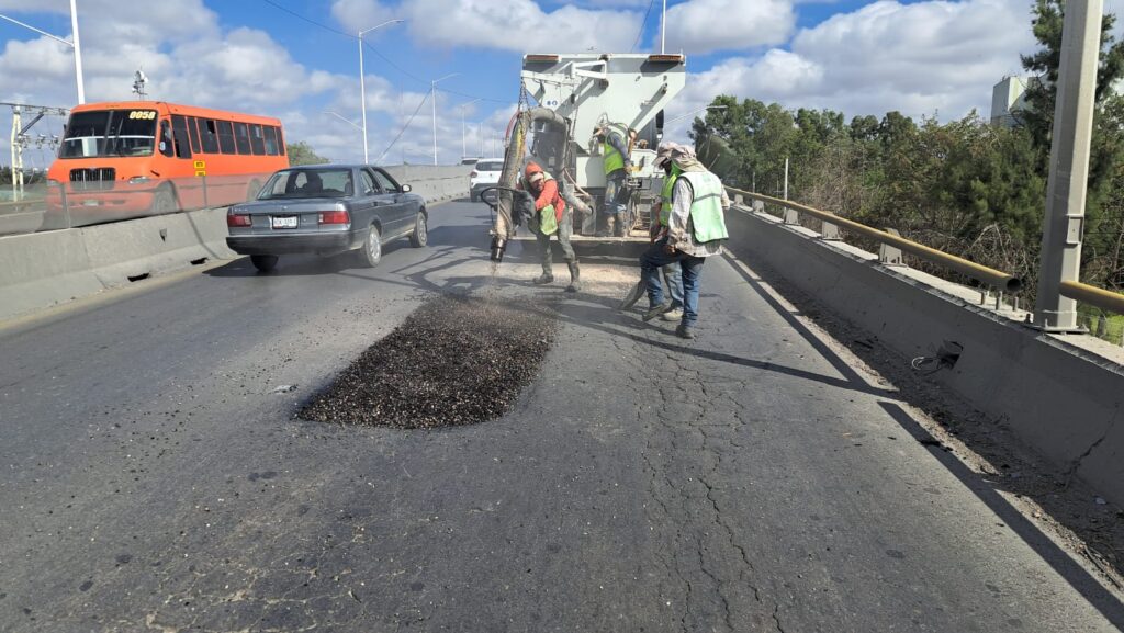 GOBIERNO ESTATAL REALIZA TRABAJOS DE CONSERVACIÓN A CIRCUITO POTOSÍ