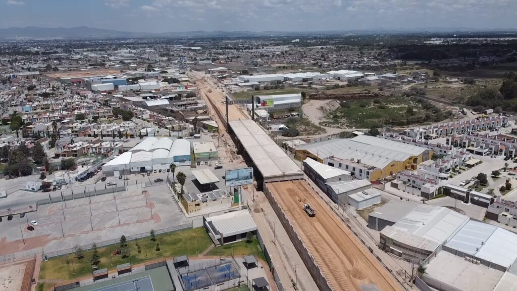 PUENTE DE CARRETERA A RIOVERDE CON AVANCE DE MÁS DE 70 POR CIENTO