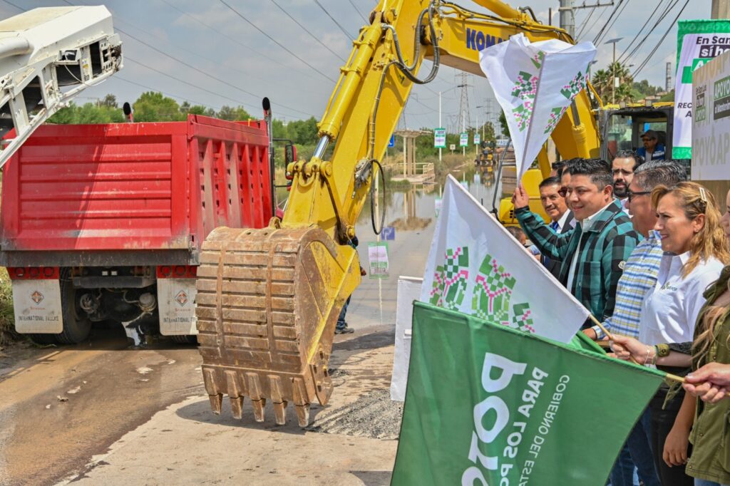 RICARDO GALLARDO ARRANCA RECONSTRUCCIÓN DE AVENIDA CFE