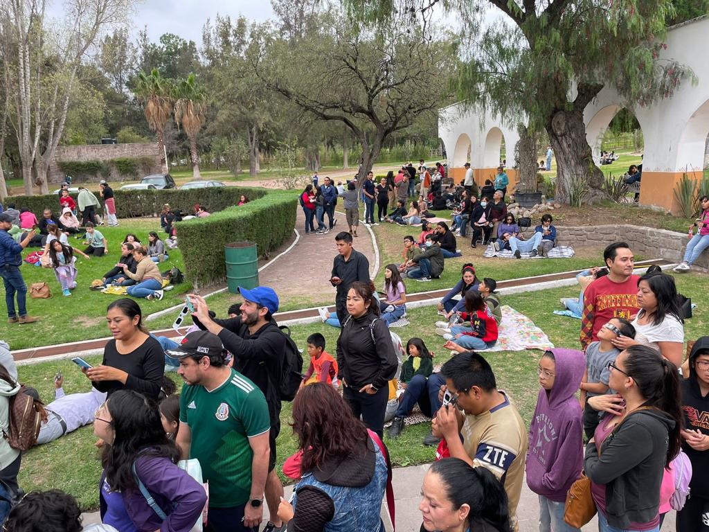 CON GRAN RESPUESTA CIUDADANA ACTIVIDADES POR ECLIPSE SOLAR EN EL TANGAMANGA 