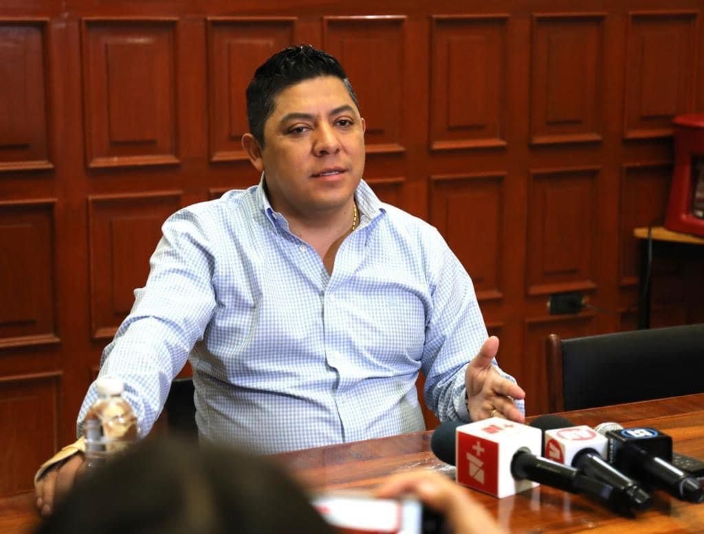 RICARDO GALLARDO GESTIONA RUTAS DE TRENES DE PASAJEROS PARA SLP