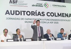 Dip. Cuahtli Fernando Badillo Moreno.