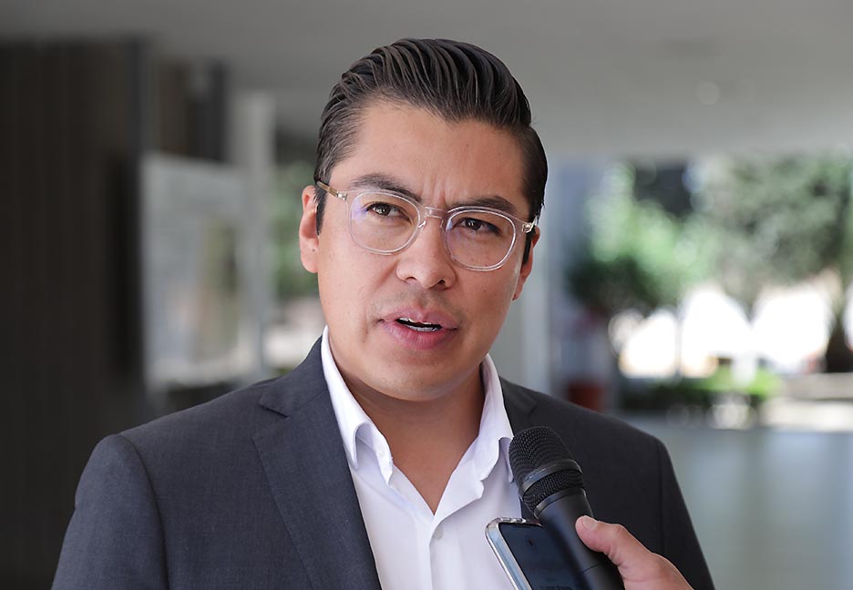 Dip. Cuauhtli Fernando Badillo Moreno (1)
